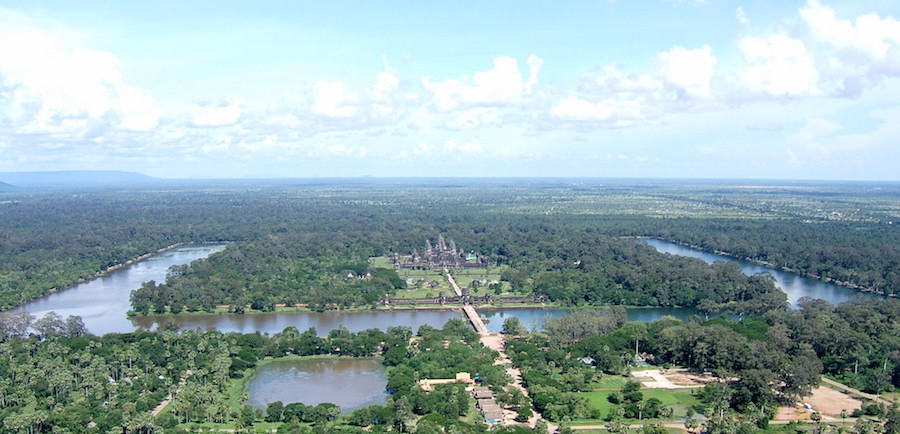 Aerial view, Angkor Wat, Siem Reap, Cambodia, 1116-1150 (photo: shankar s., CC BY 2.0)