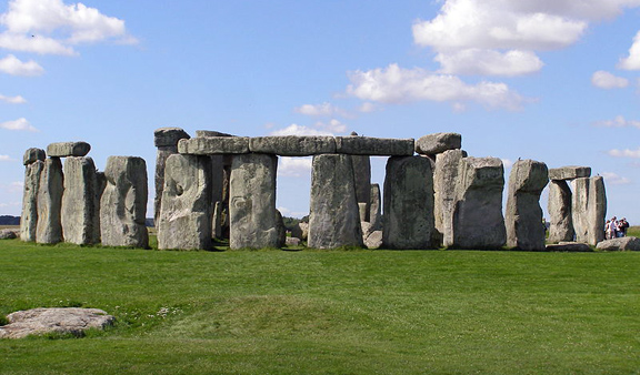 Stonehenge, c. 3,000 B.C.E., Salisbury Plain, England